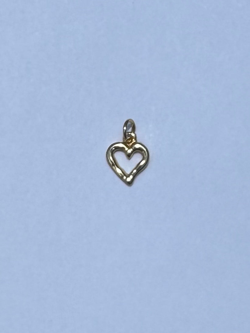 Heart Outline Gold Charm